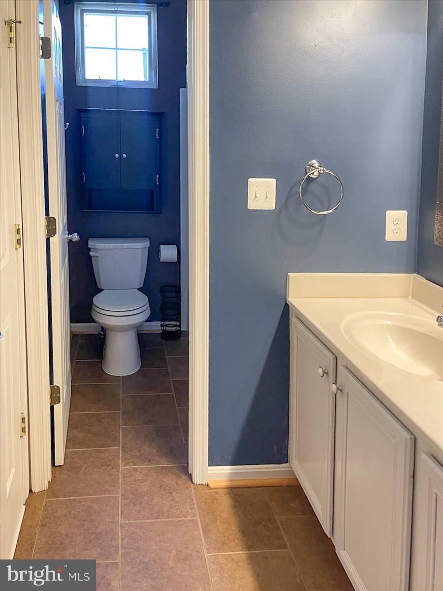 LAKE POINT ROUND HILL - Residential