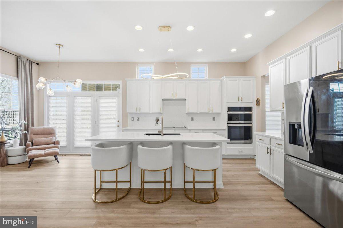 LAKE POINT ROUND HILL - Residential