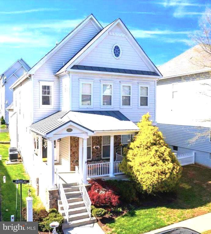 LAKE POINT ROUND HILL - Residential