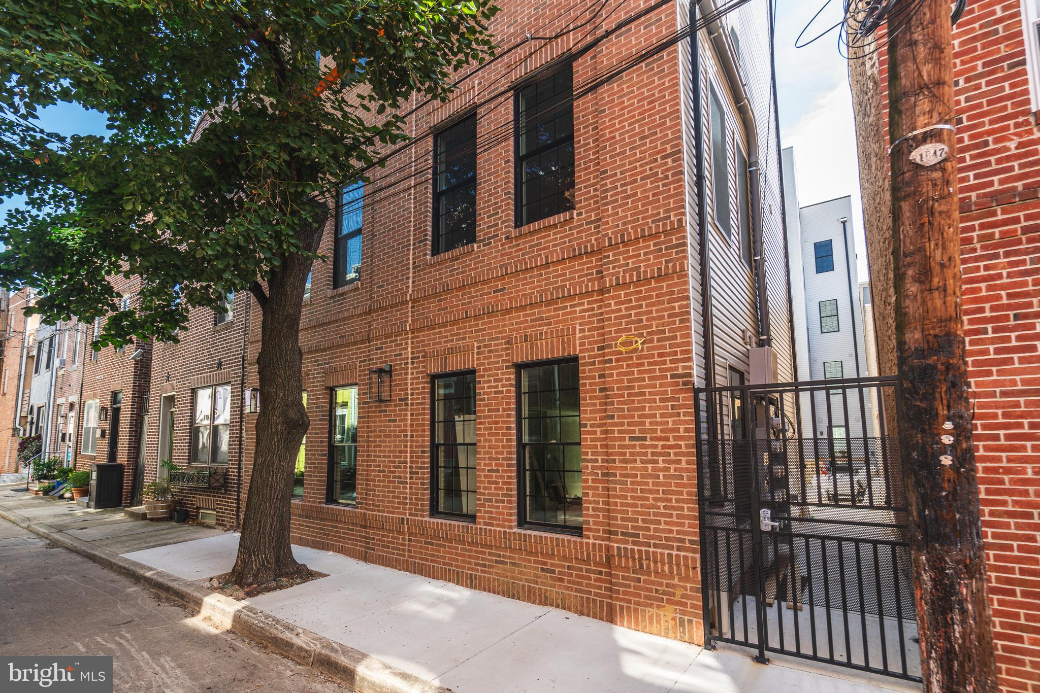 BELLA VISTA - Residential Lease