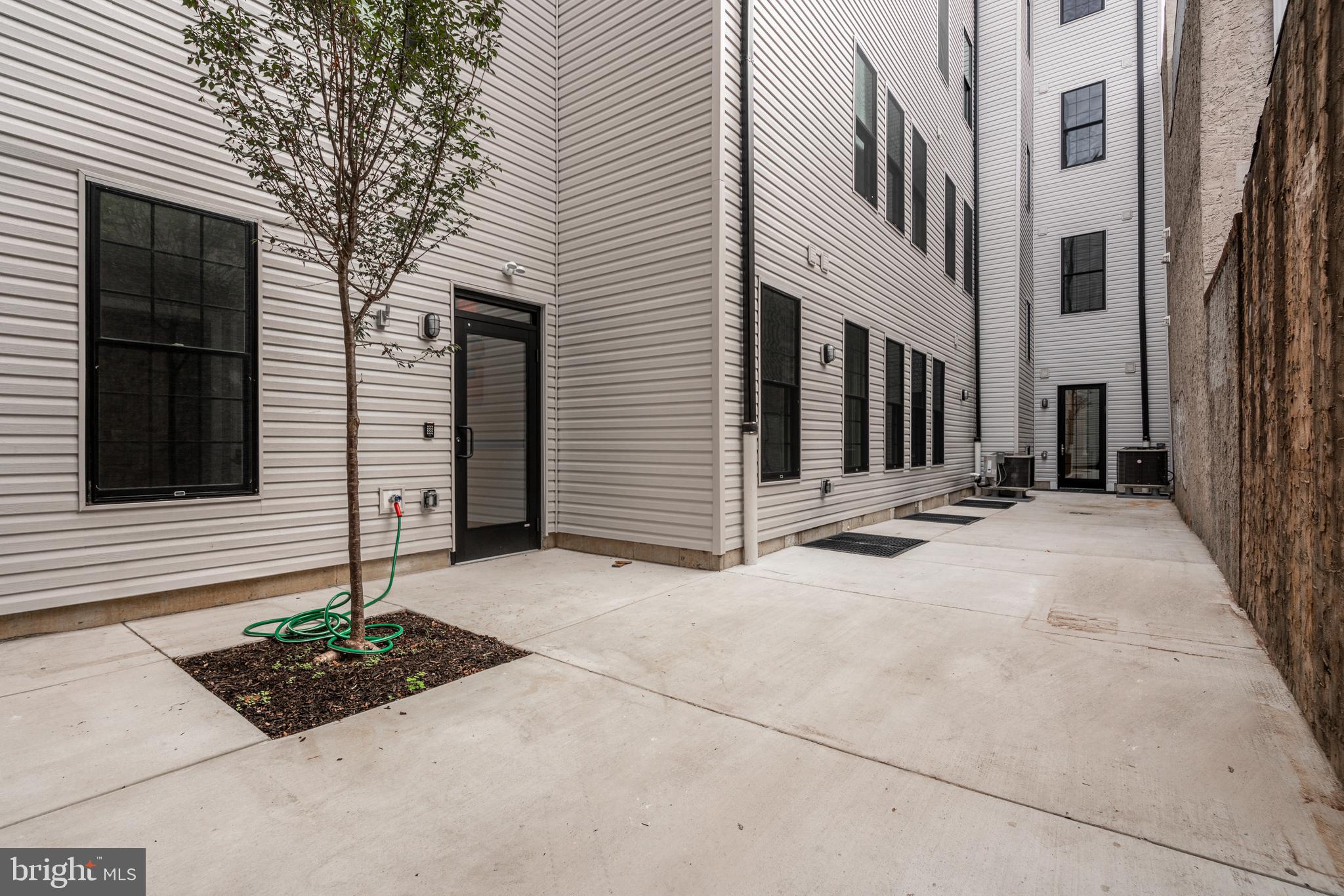 BELLA VISTA - Residential Lease