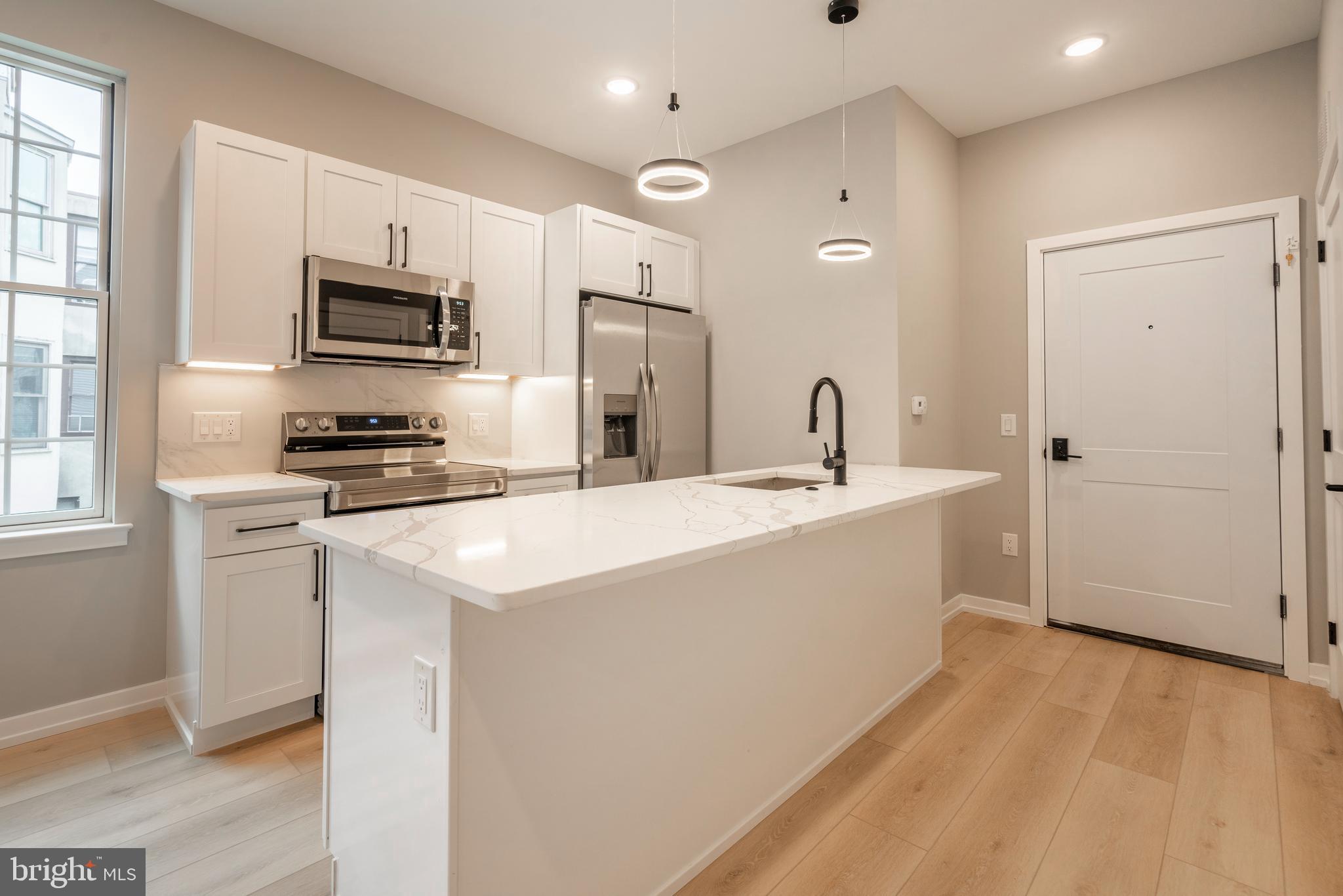 BELLA VISTA - Residential Lease