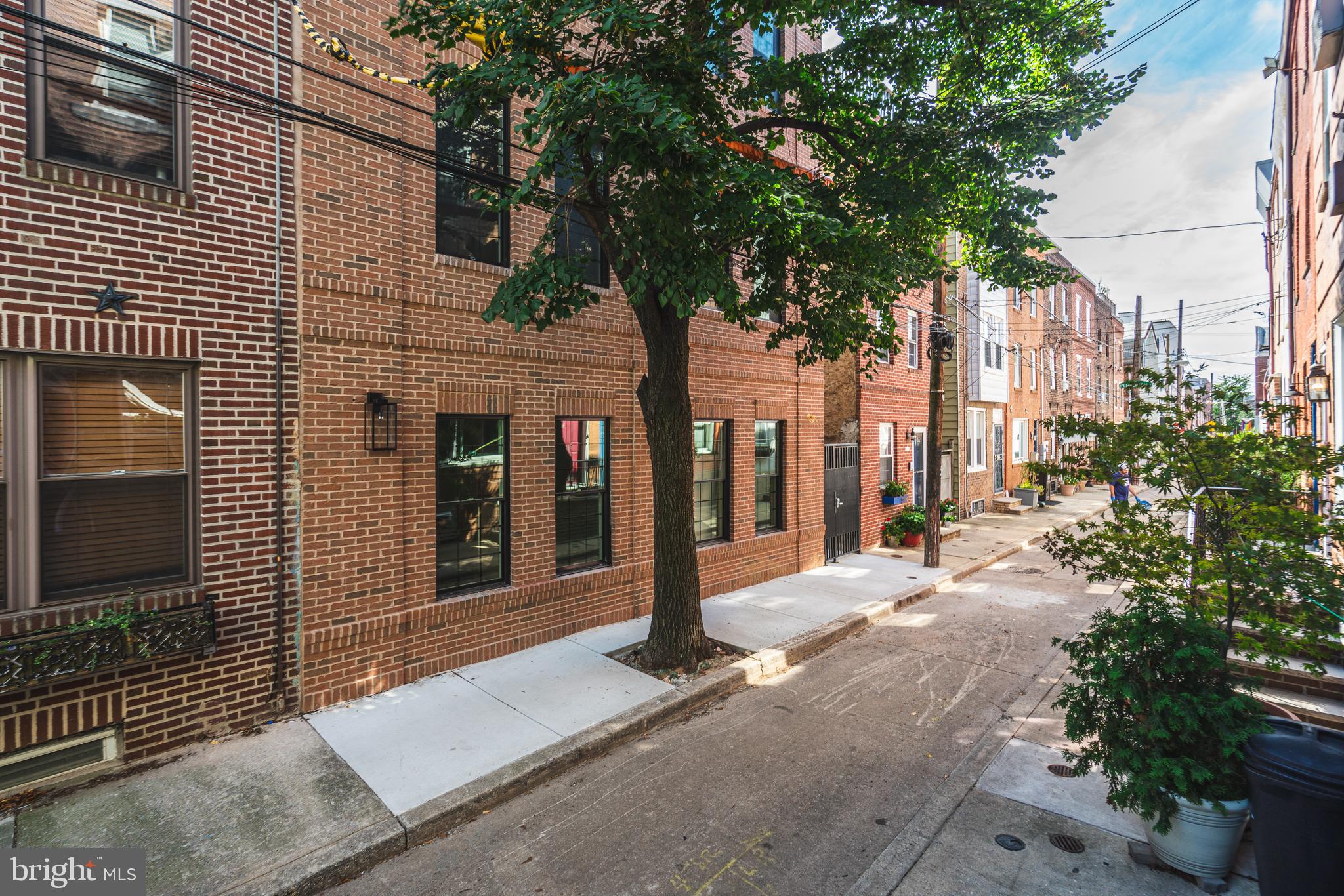 BELLA VISTA - Residential Lease