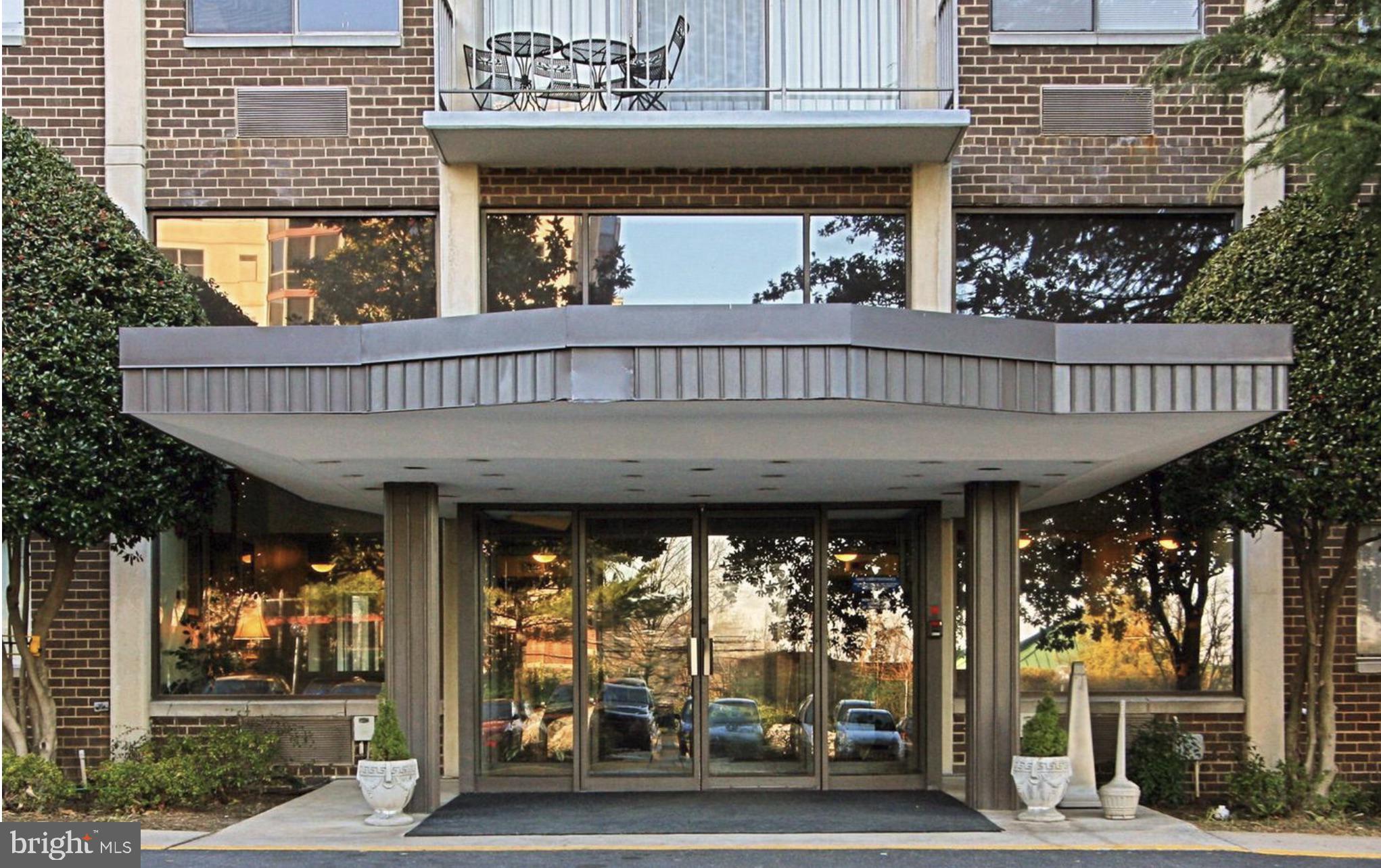 2059 HUNTINGTON AVENUE 1106