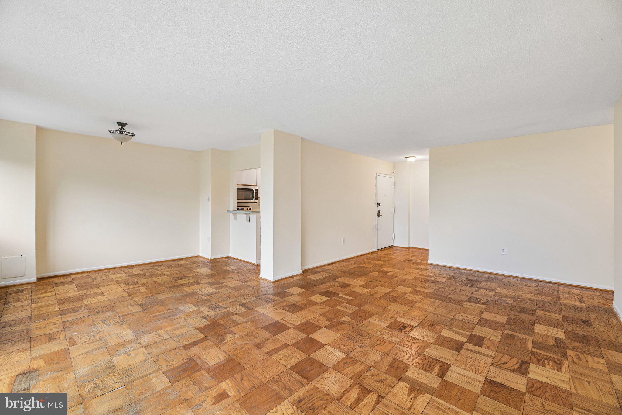 2059 HUNTINGTON AVENUE 1106