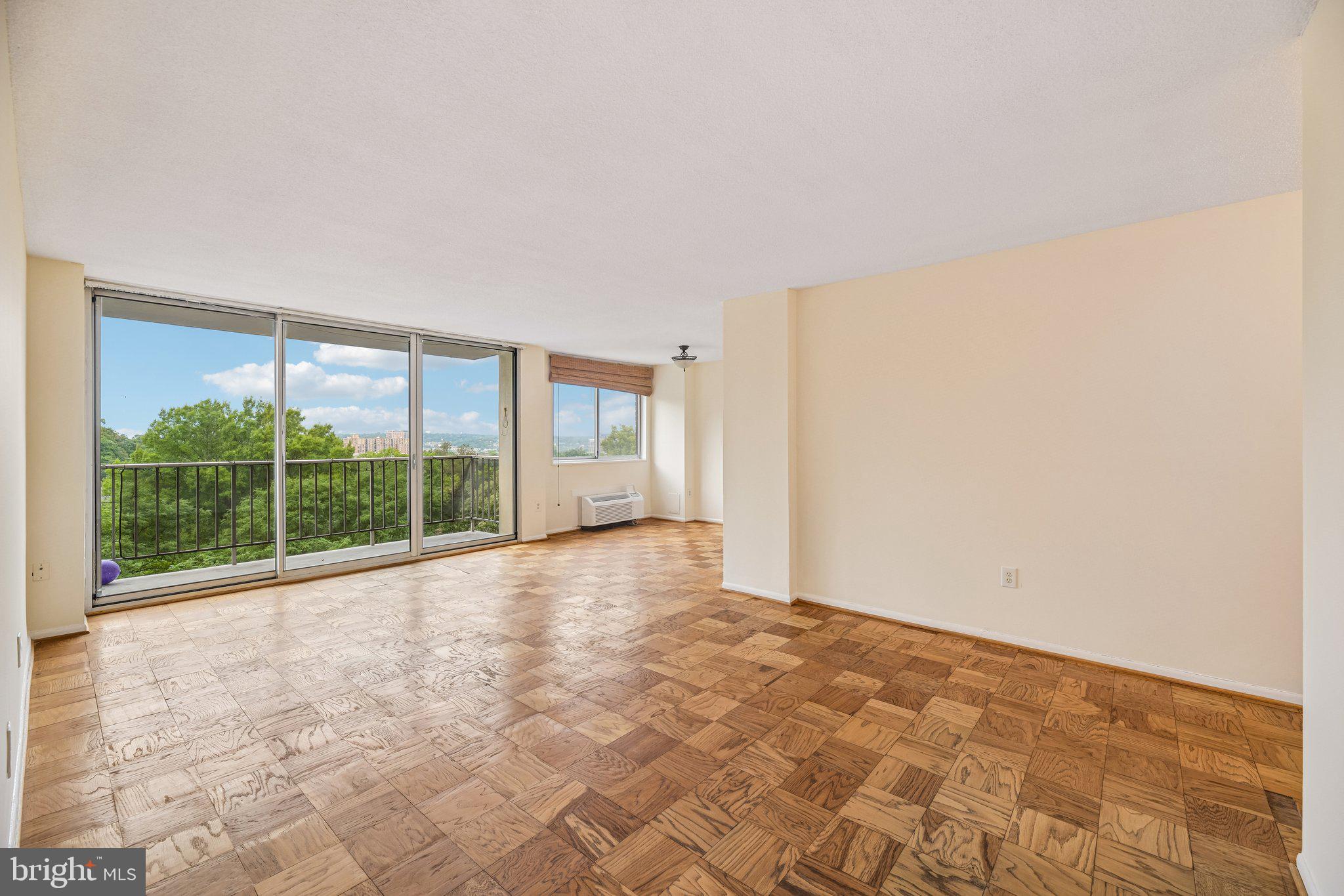 2059 HUNTINGTON AVENUE 1106