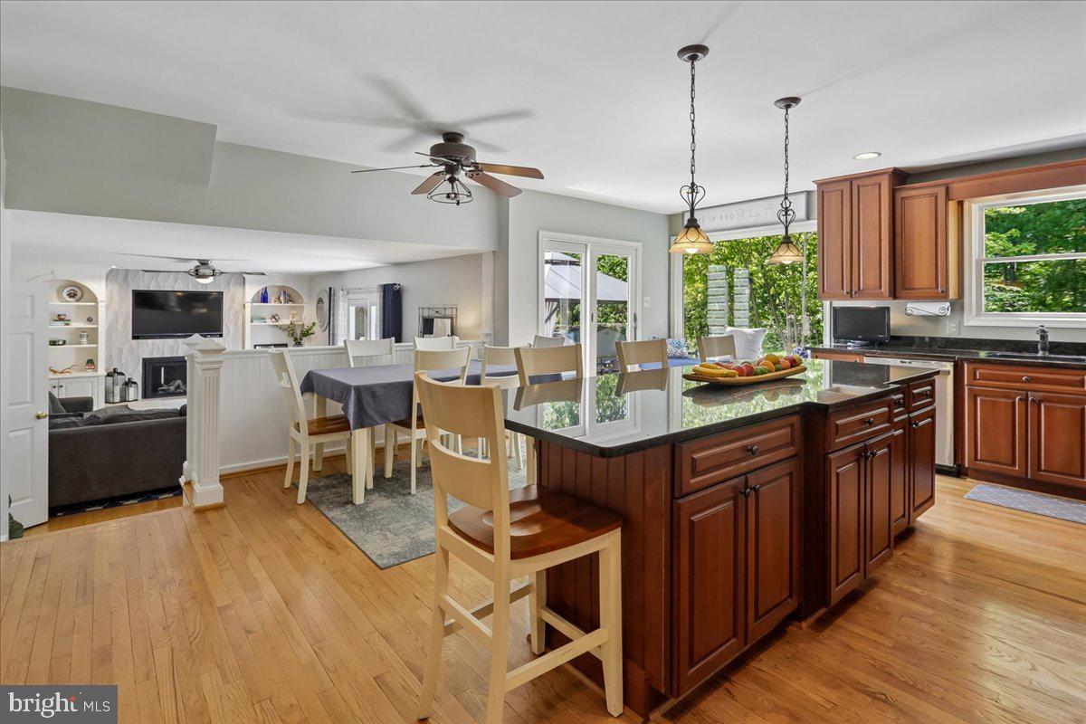 KINGS VALLEY MANOR - Residential