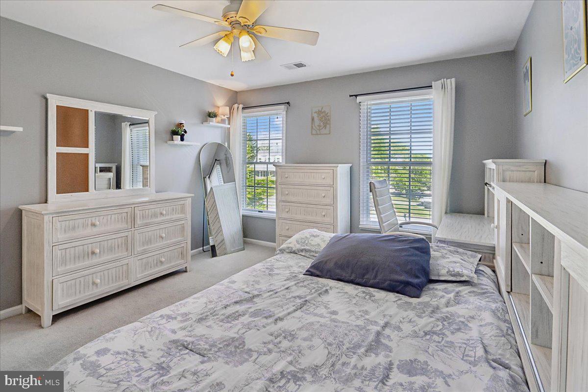 KINGS VALLEY MANOR - Residential