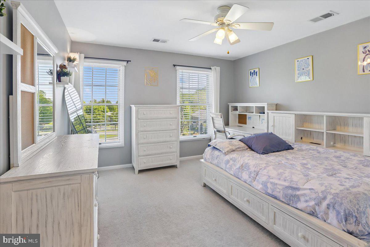 KINGS VALLEY MANOR - Residential