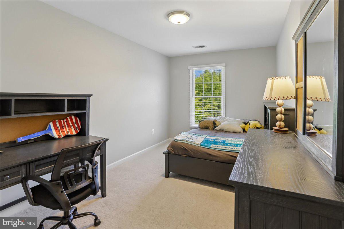 KINGS VALLEY MANOR - Residential