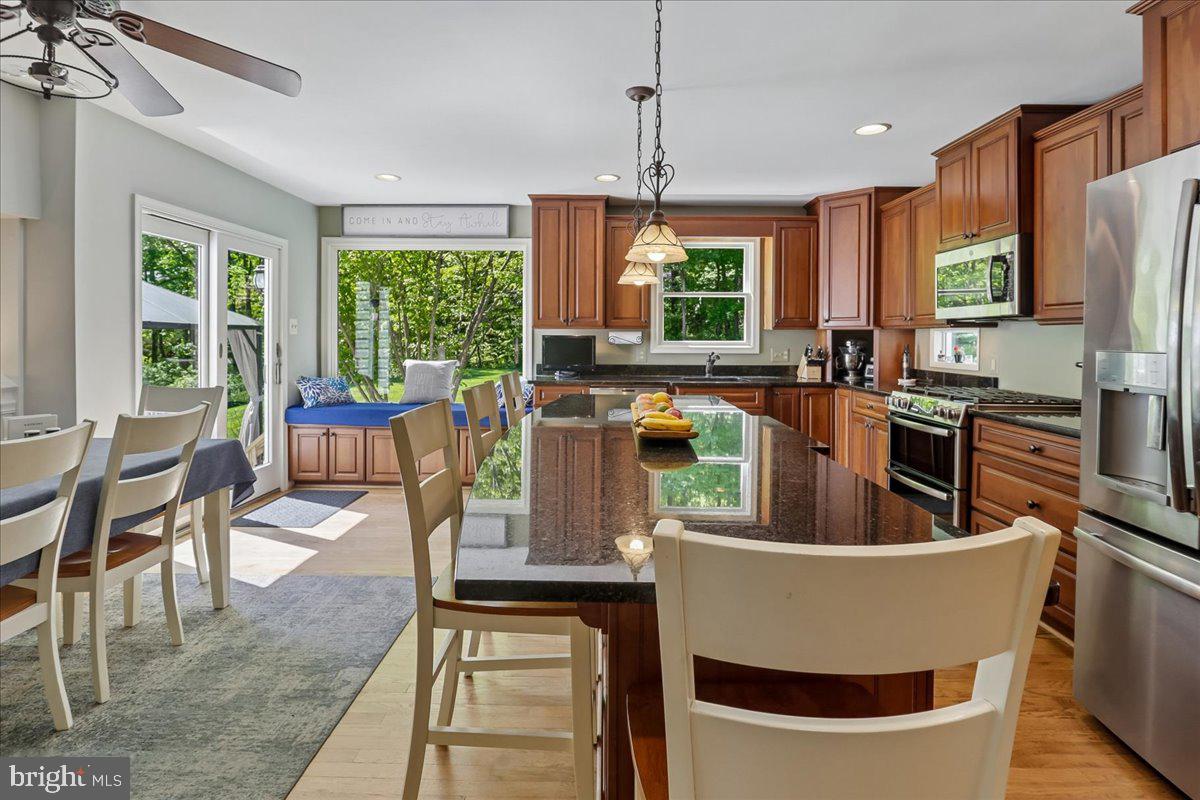 KINGS VALLEY MANOR - Residential