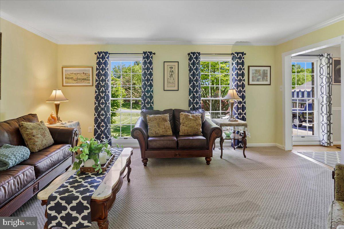KINGS VALLEY MANOR - Residential