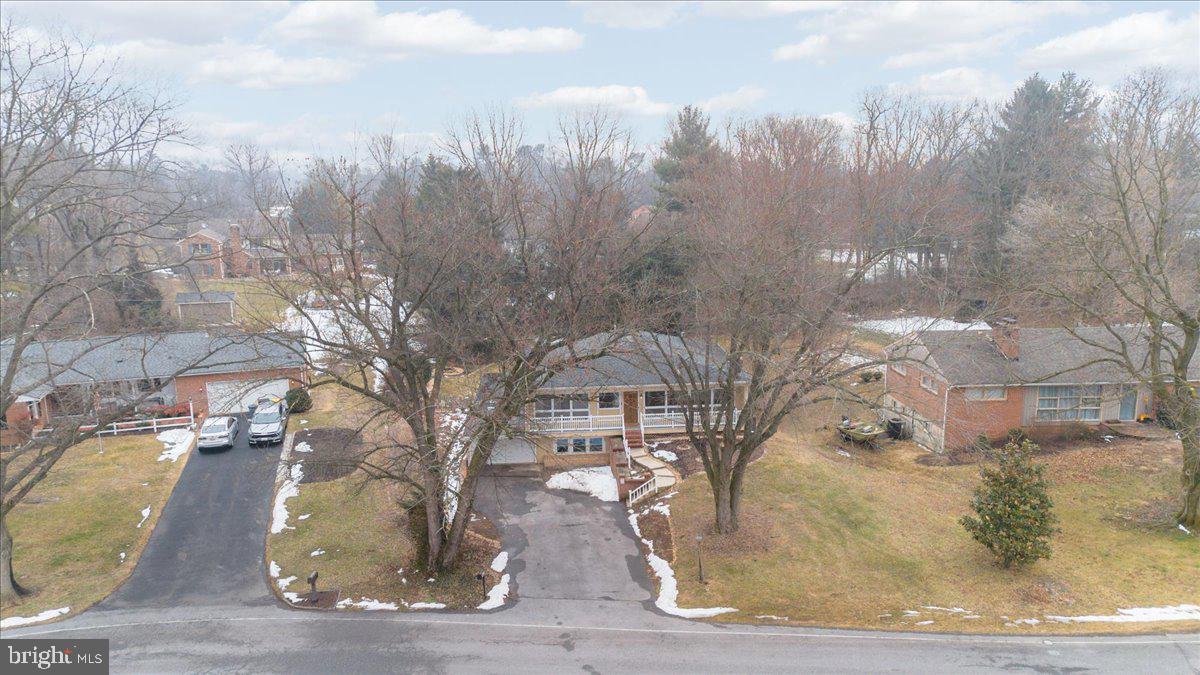 FOUNTAIN HEAD - Residential