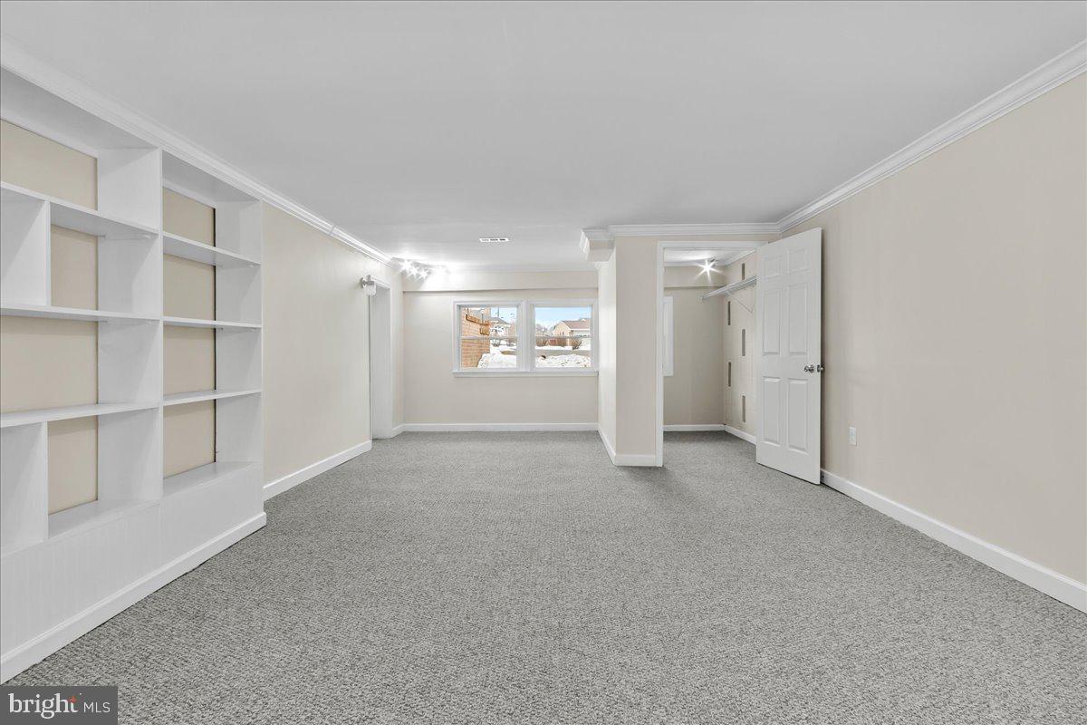 FOUNTAIN HEAD - Residential