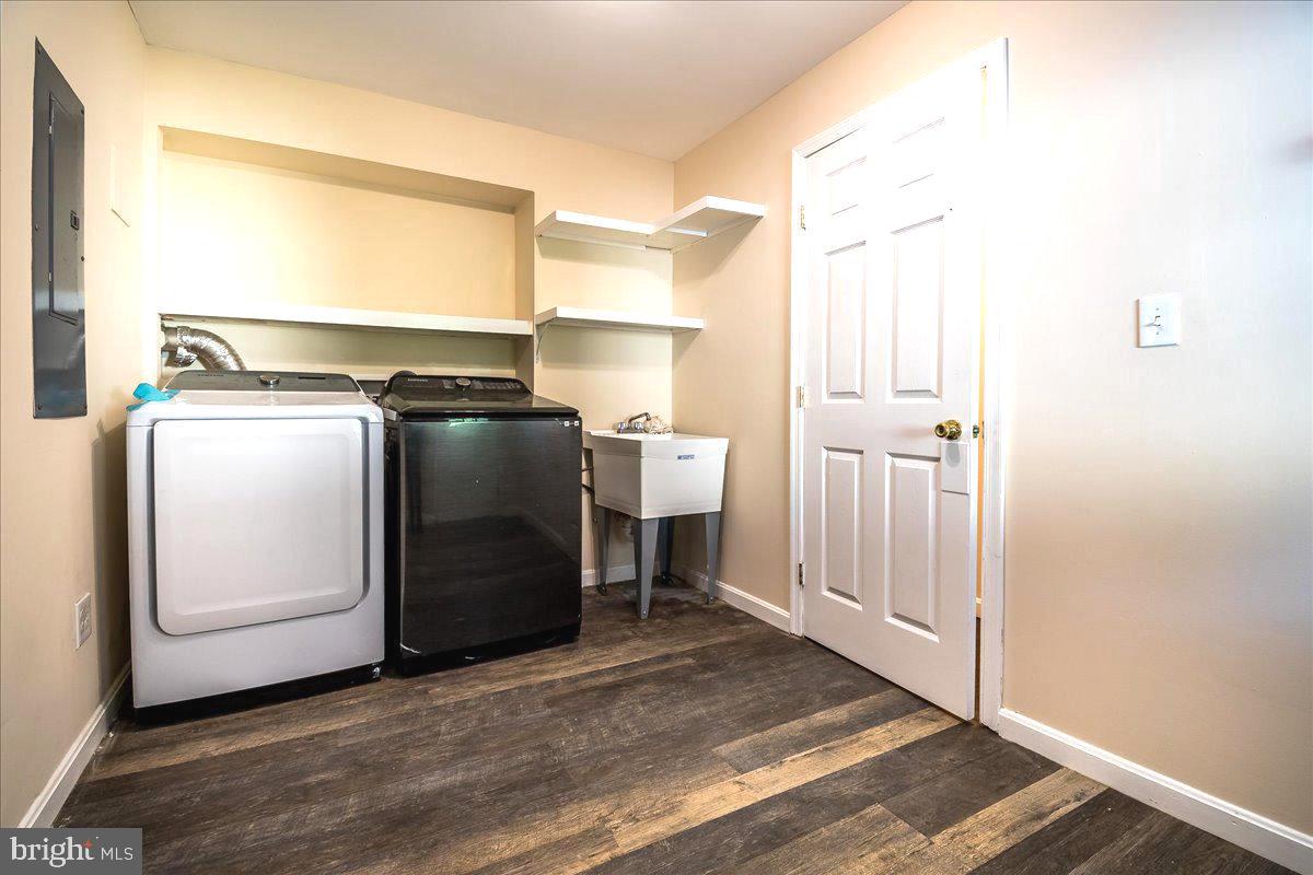 TOLLGATE - Residential