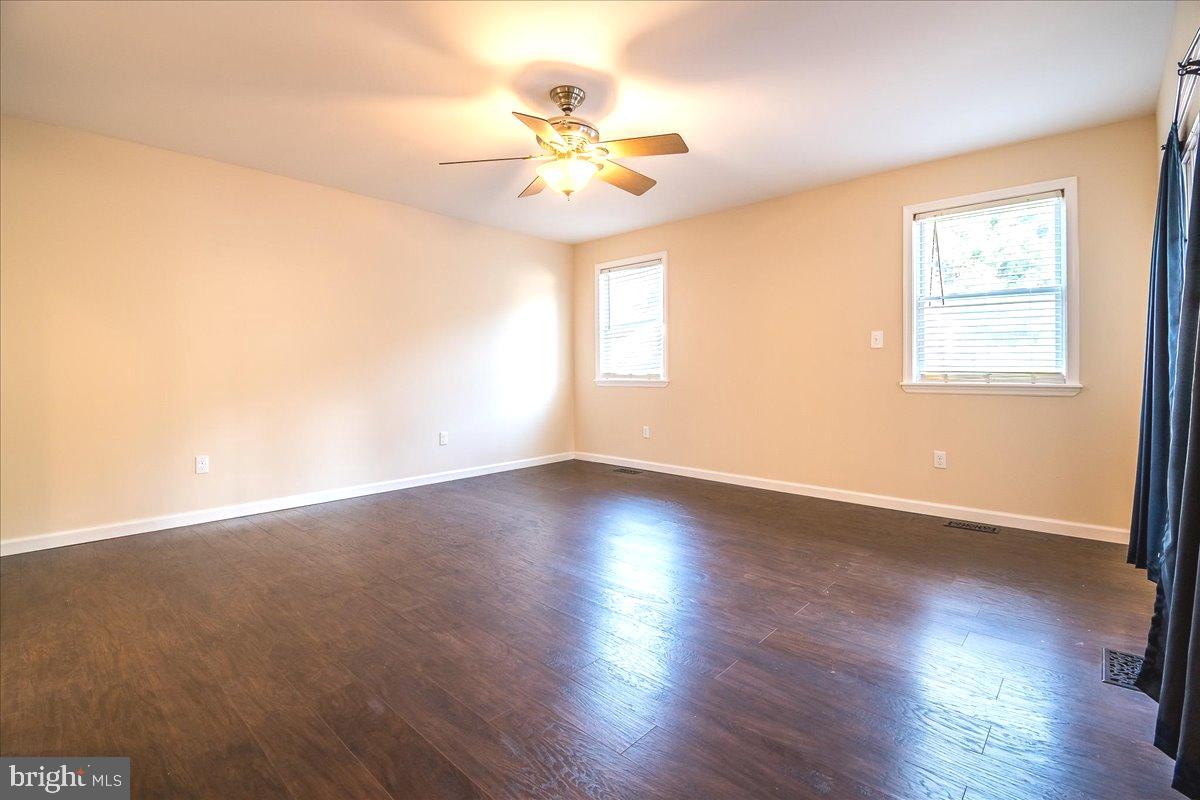 TOLLGATE - Residential