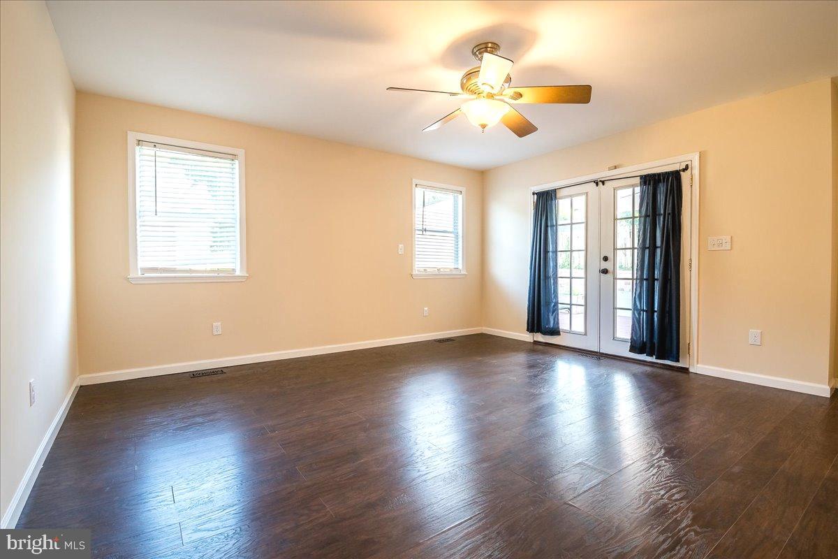 TOLLGATE - Residential