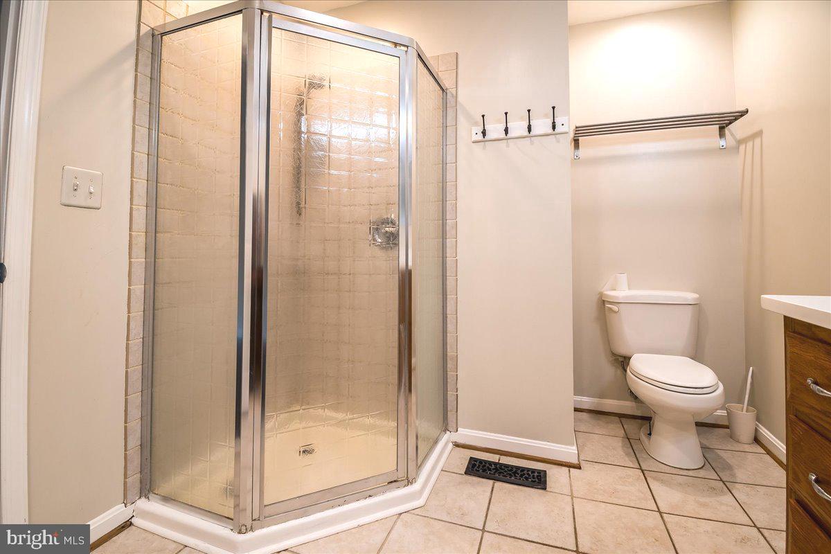 TOLLGATE - Residential