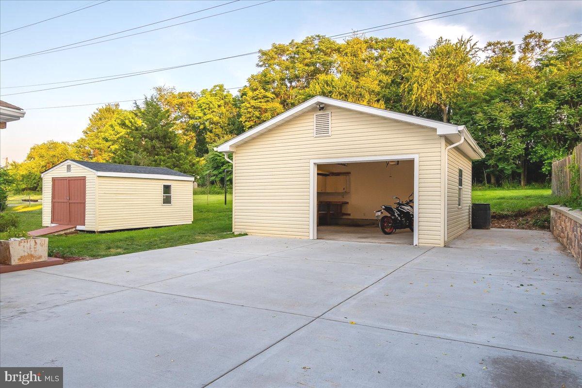 TOLLGATE - Residential