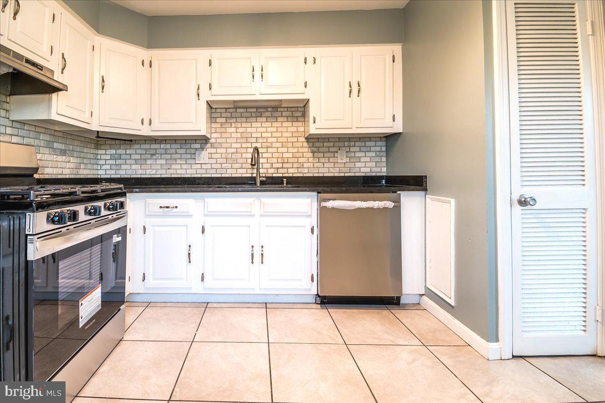 TOLLGATE - Residential