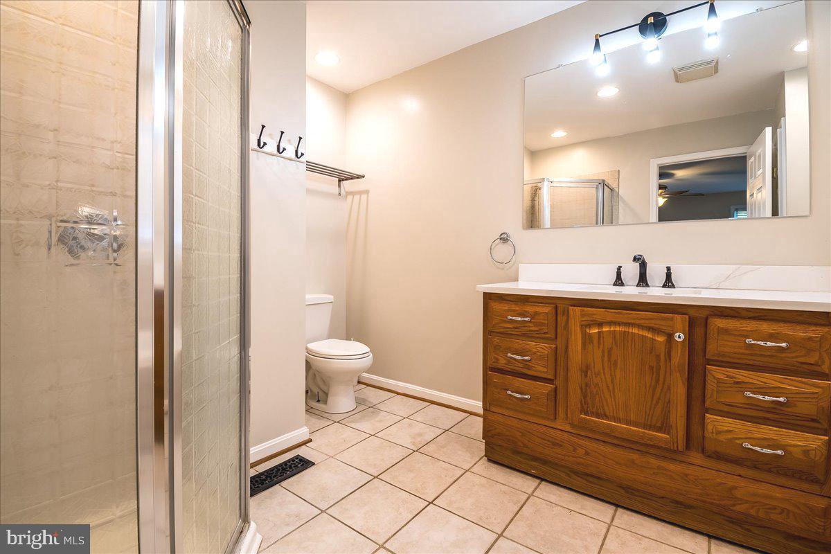 TOLLGATE - Residential