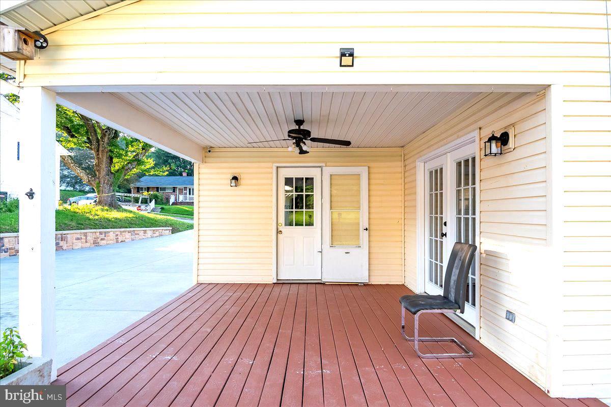 TOLLGATE - Residential