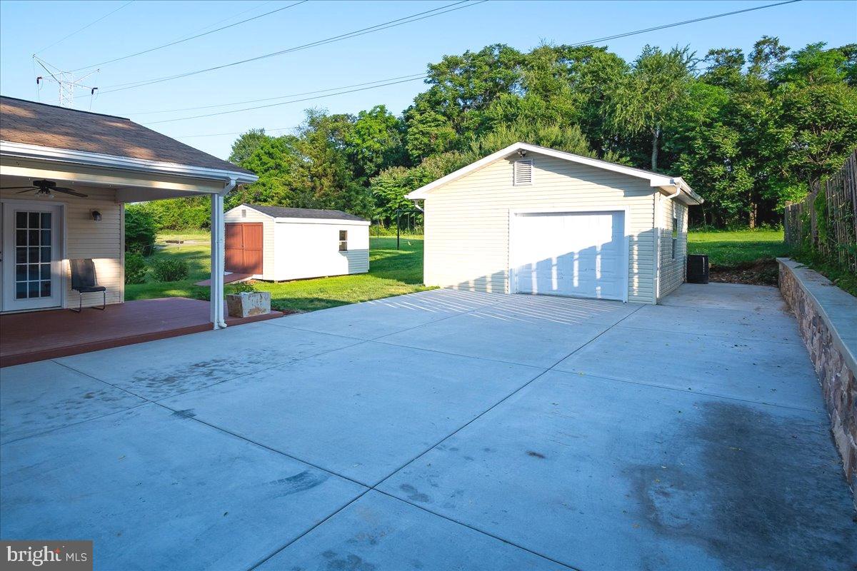 TOLLGATE - Residential