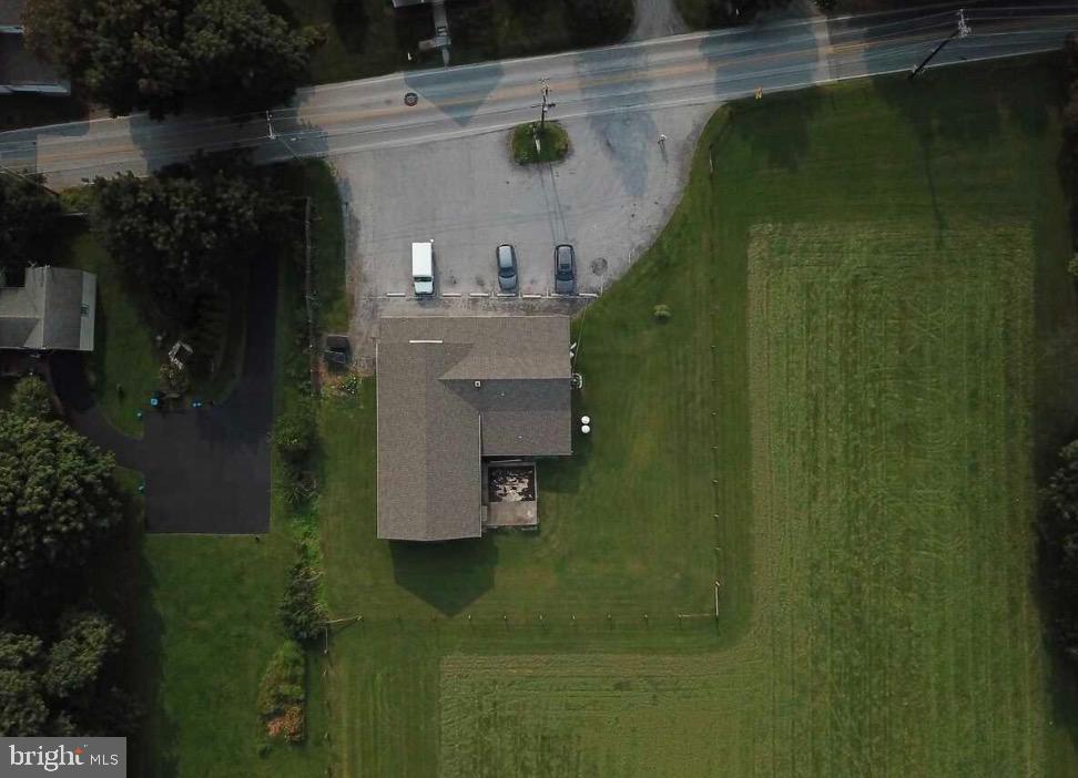 1401 S WHITFORD ROAD