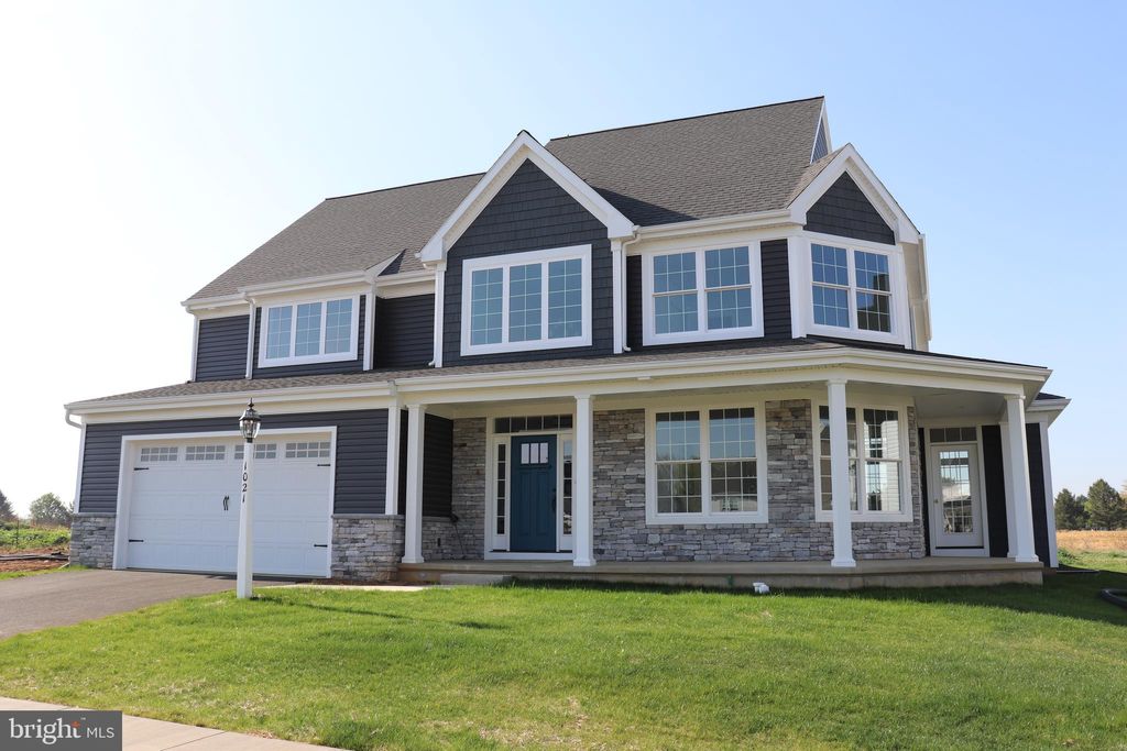 Photo of 1021 Strafford Place #57, LANCASTER, PA 17601 (MLS # PALA2042664)