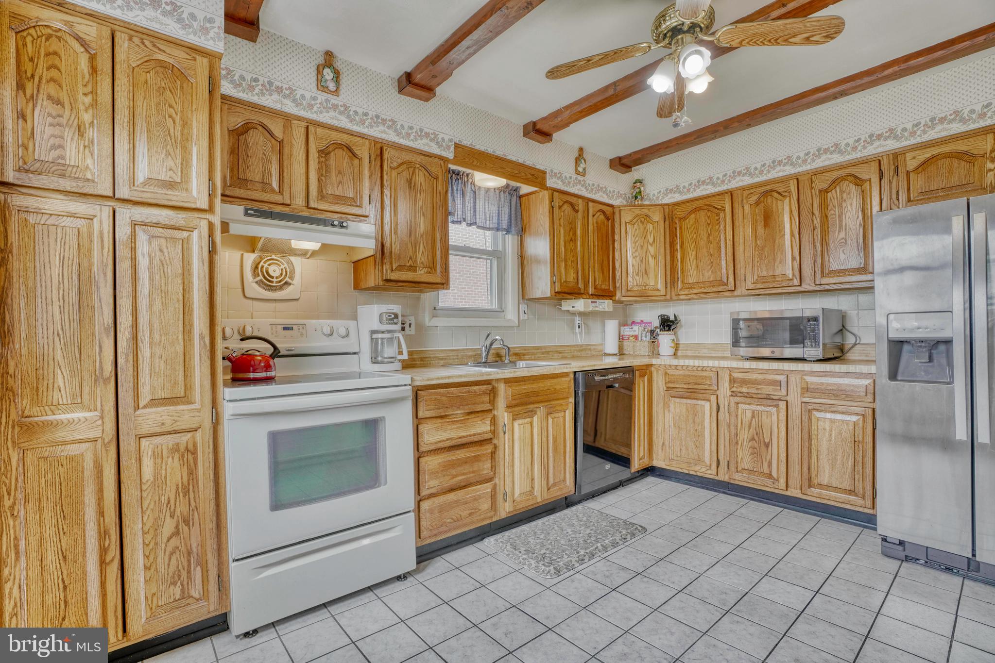 VILLA CRESTA - Residential