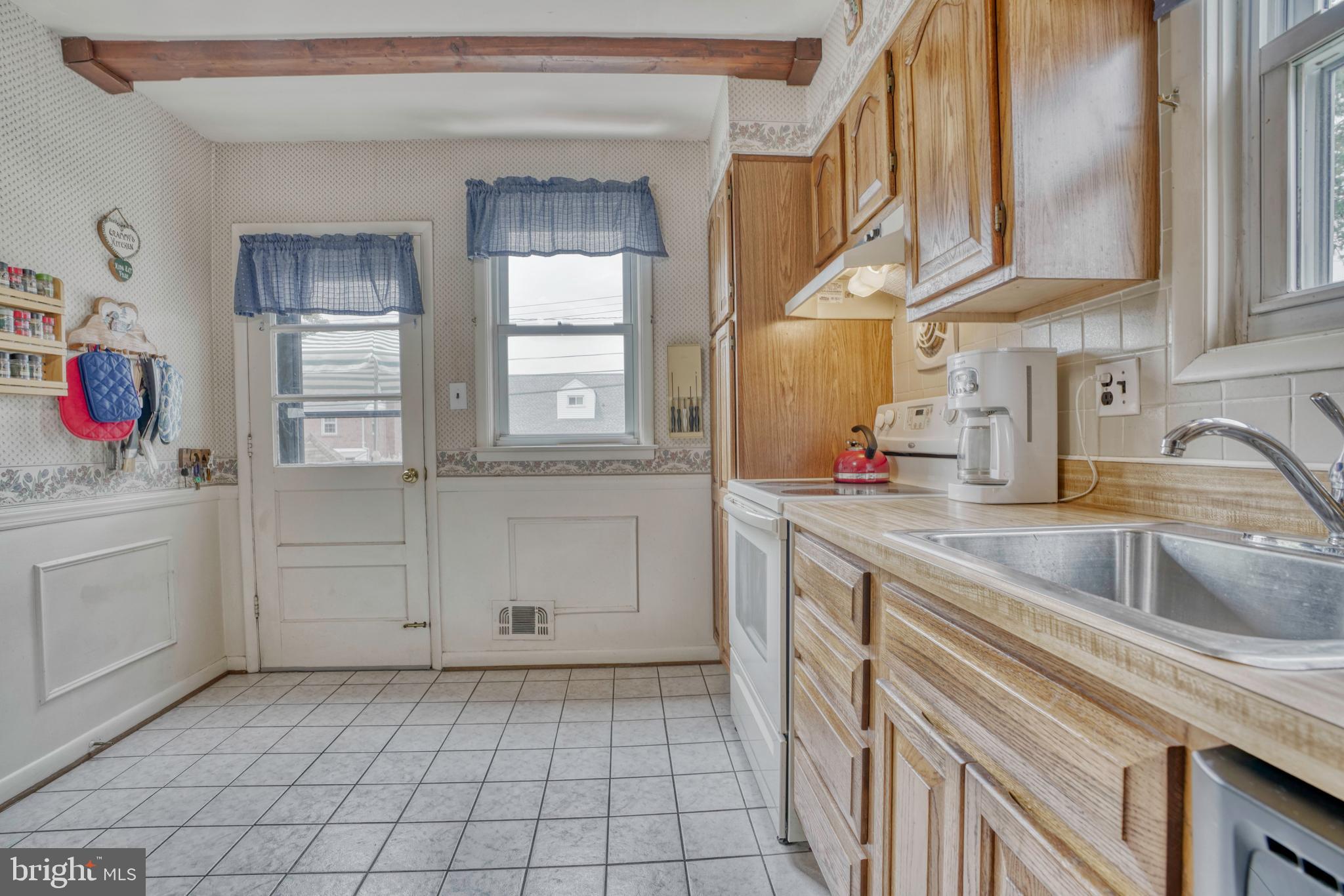 VILLA CRESTA - Residential