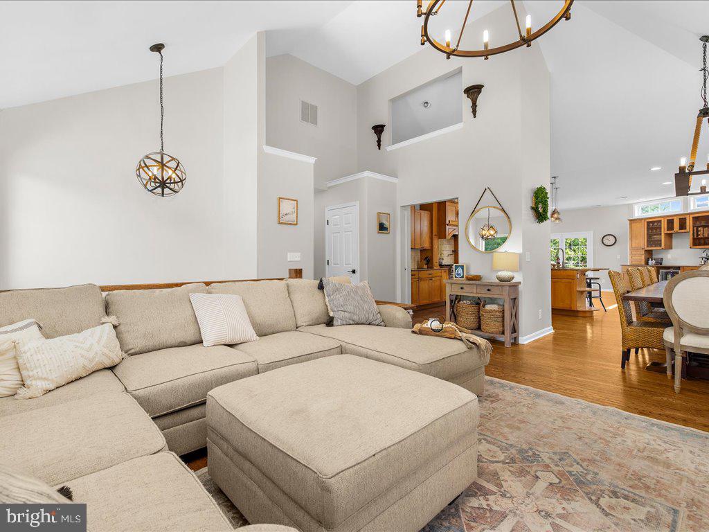 CLOVERFIELDS - Residential