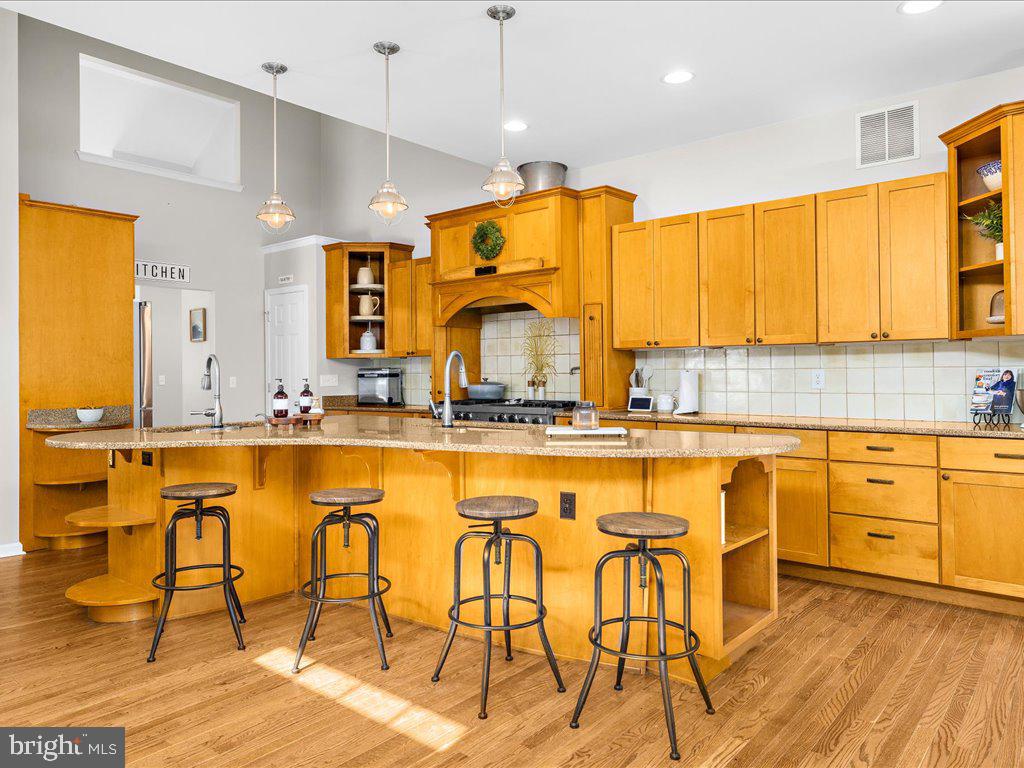 CLOVERFIELDS - Residential