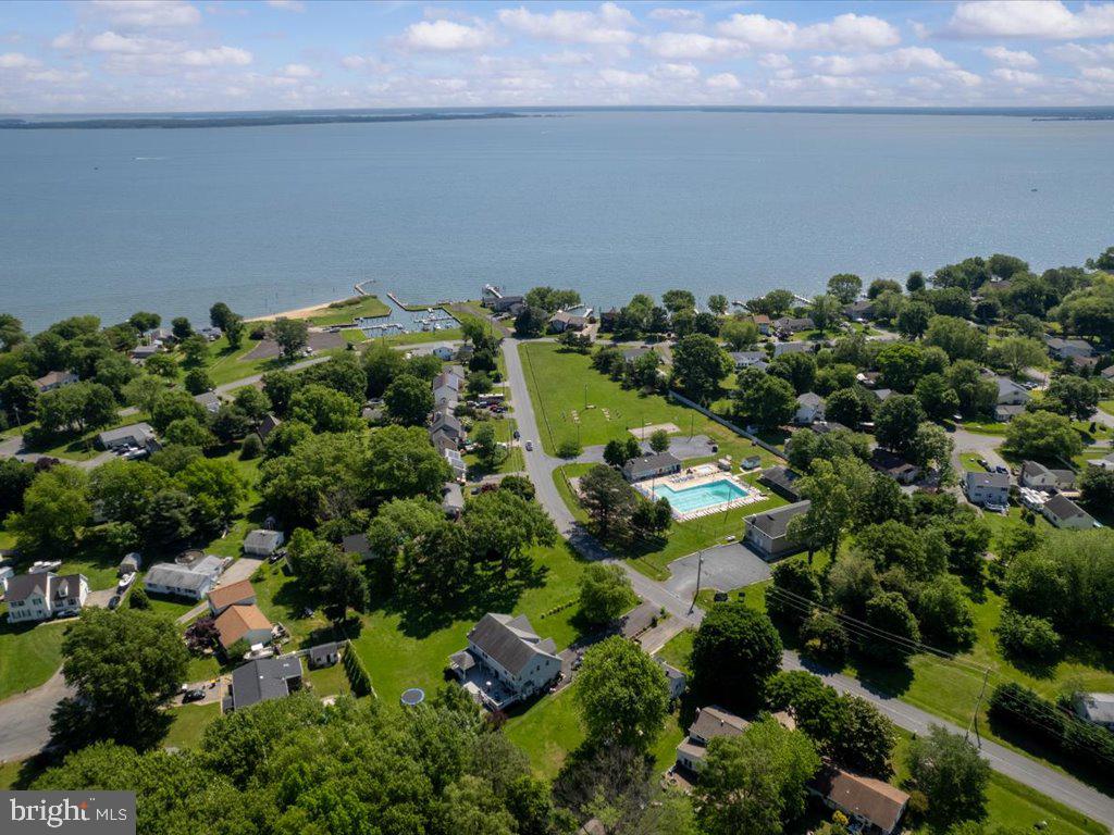 CLOVERFIELDS - Residential