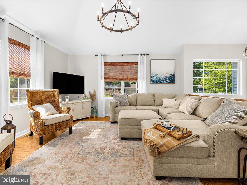 CLOVERFIELDS - Residential