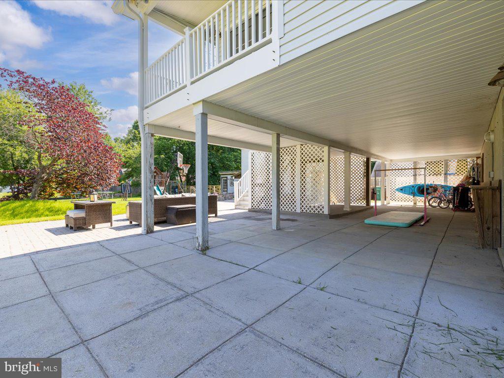 CLOVERFIELDS - Residential