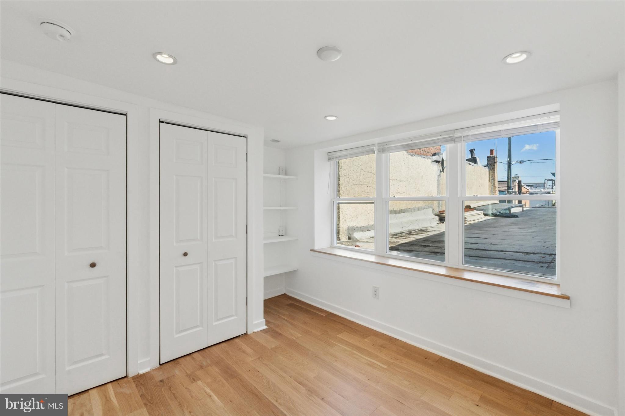 DICKINSON NARROWS - Residential Lease