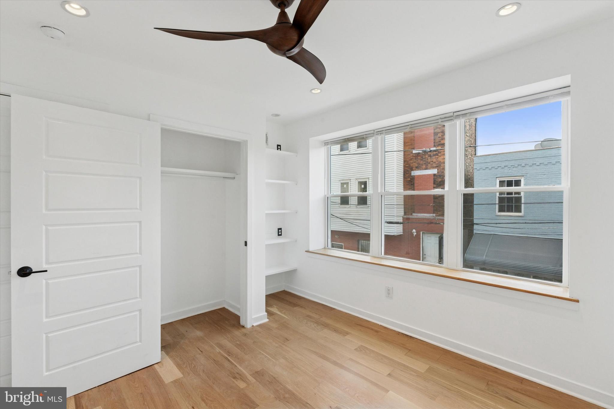 DICKINSON NARROWS - Residential Lease