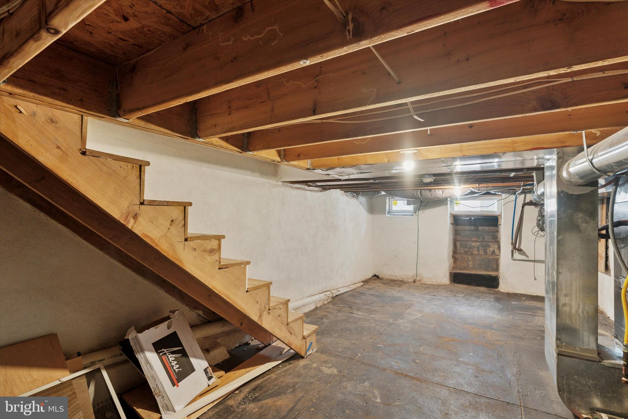 DICKINSON NARROWS - Residential Lease