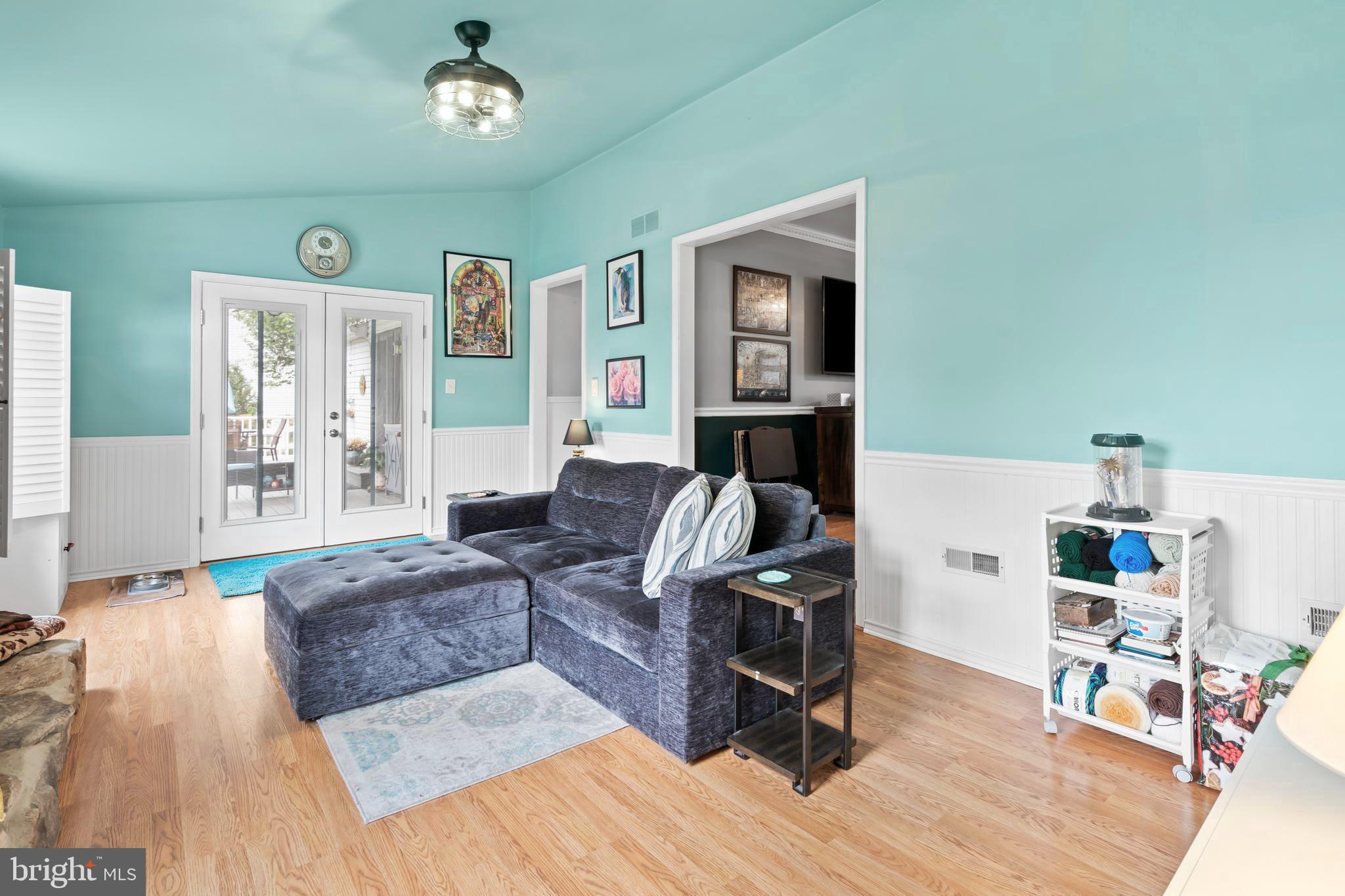CHAPEL HGTS - Residential