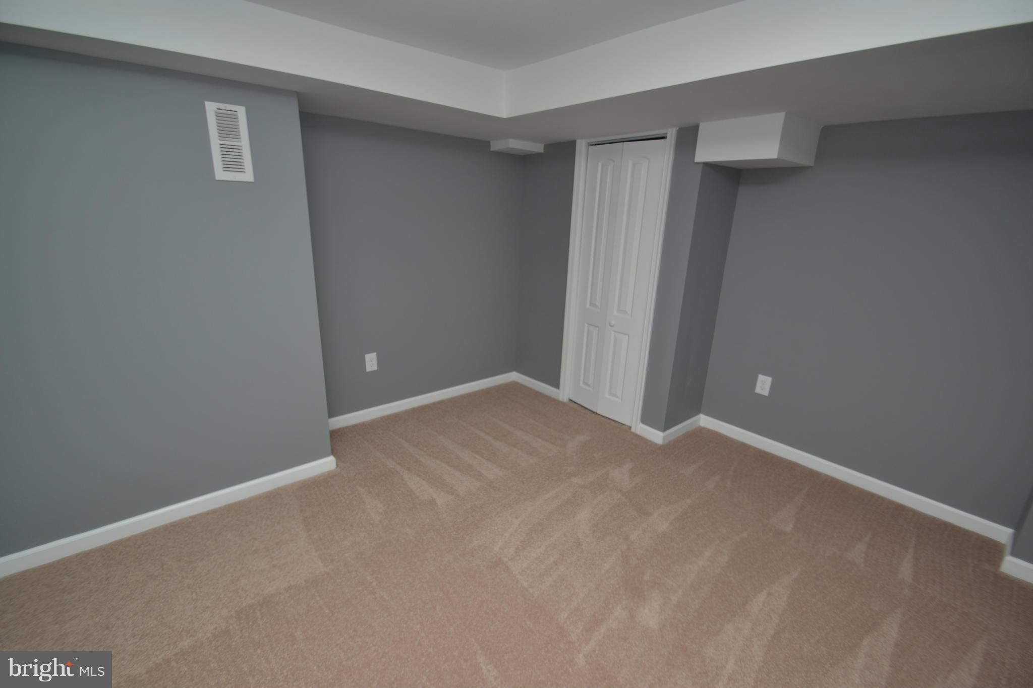 PARKVILLE - Residential