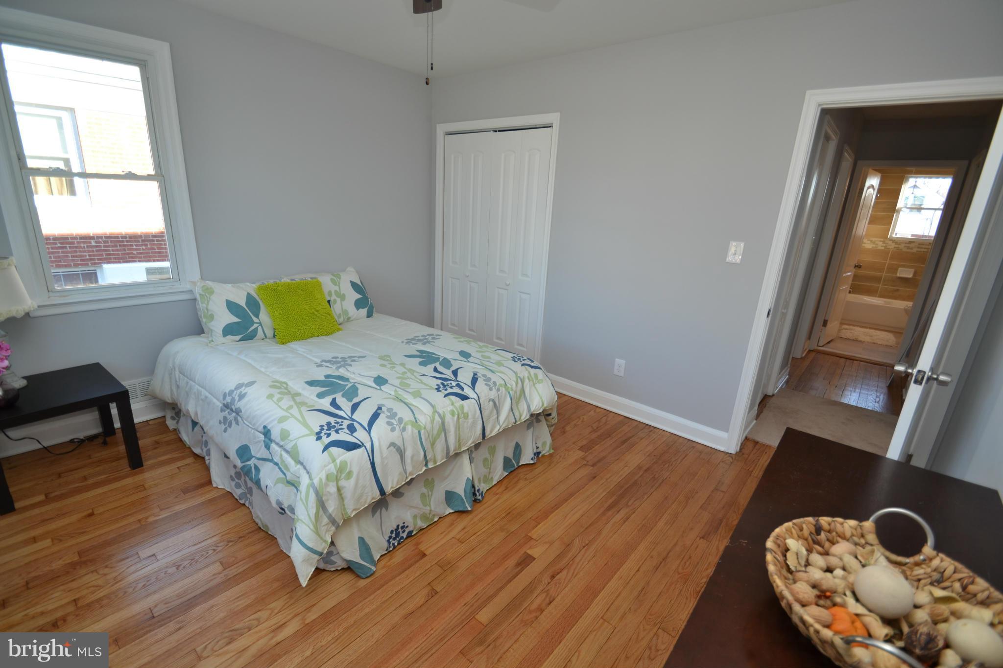 PARKVILLE - Residential