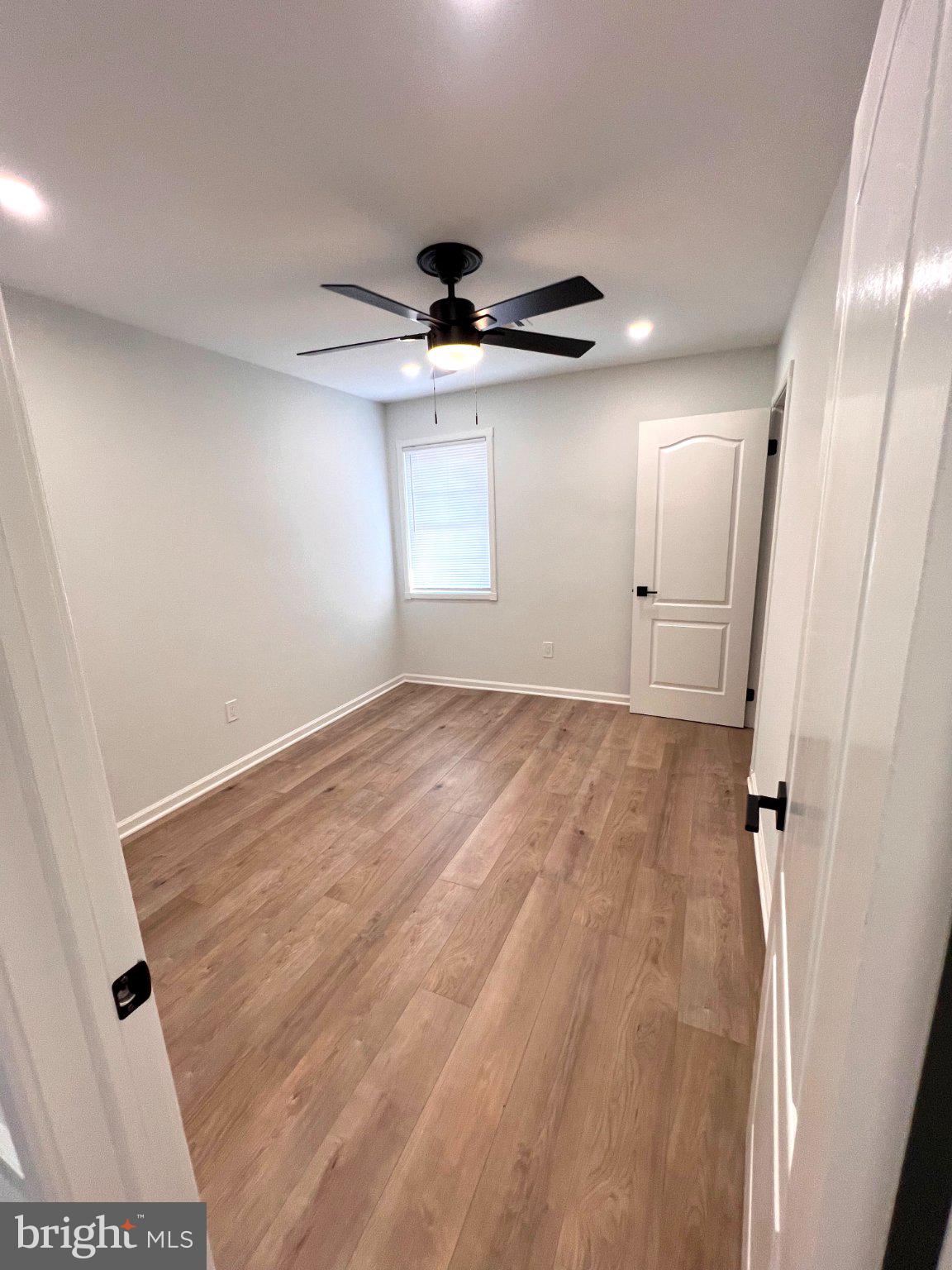 HULMEVILLE TERR - Residential