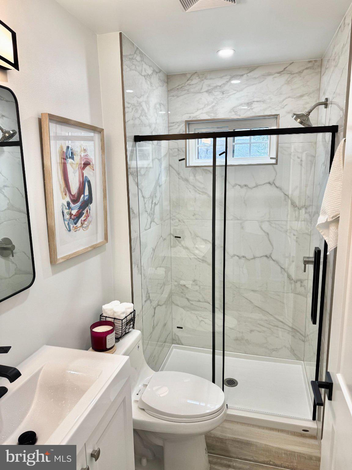 HULMEVILLE TERR - Residential