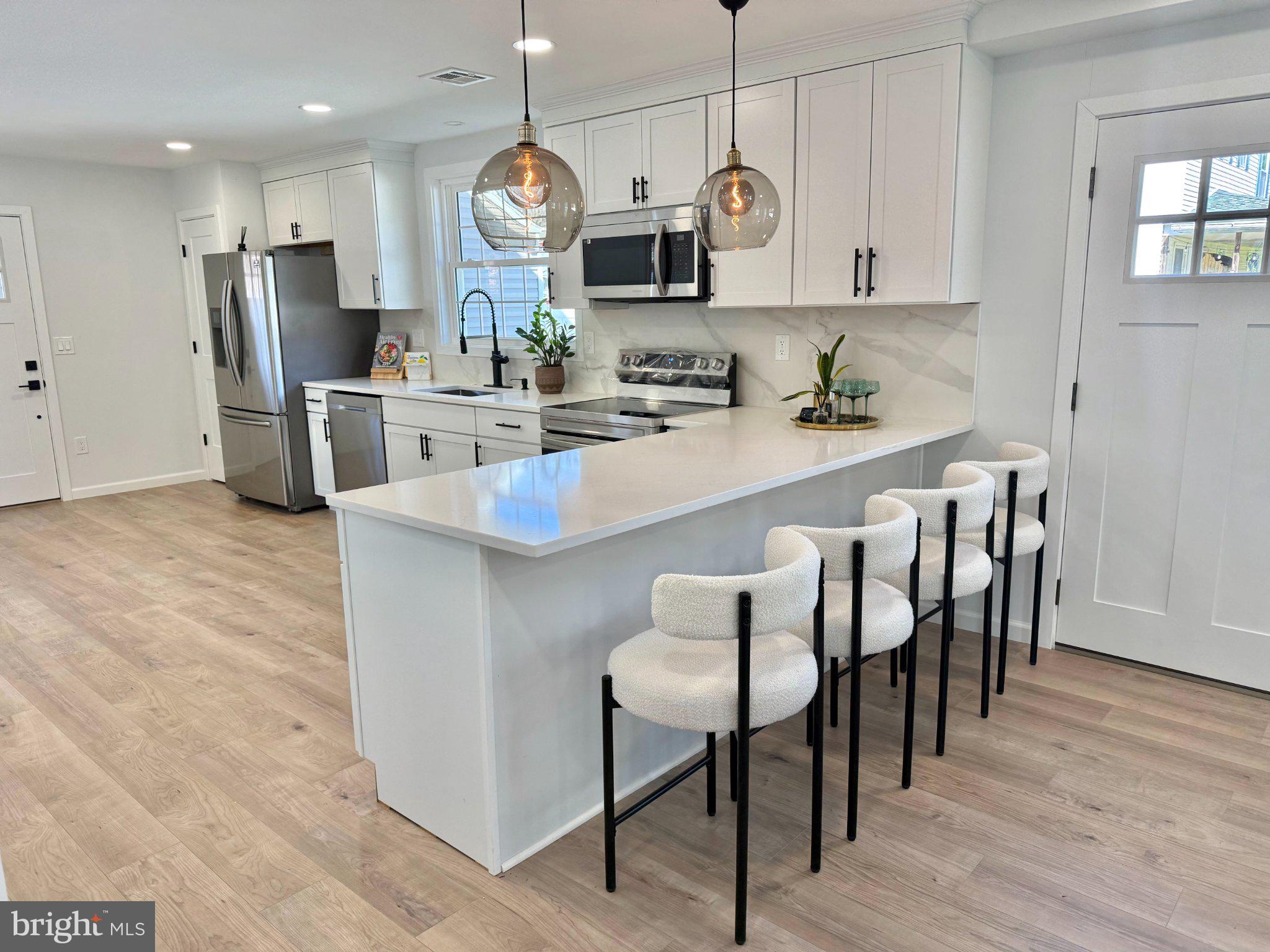 HULMEVILLE TERR - Residential