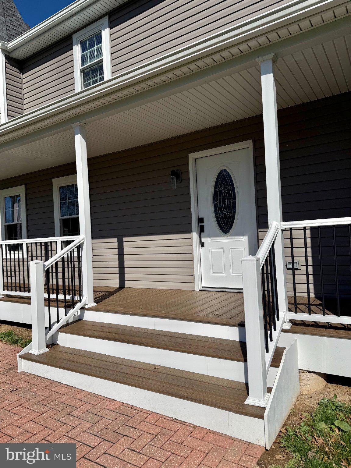 HULMEVILLE TERR - Residential