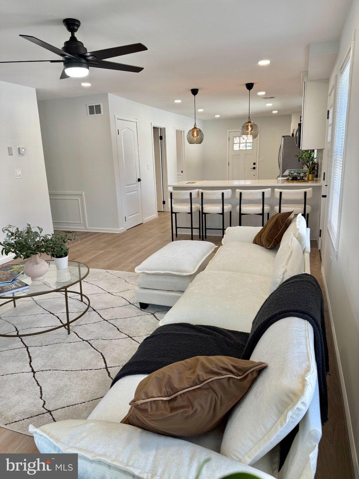 HULMEVILLE TERR - Residential