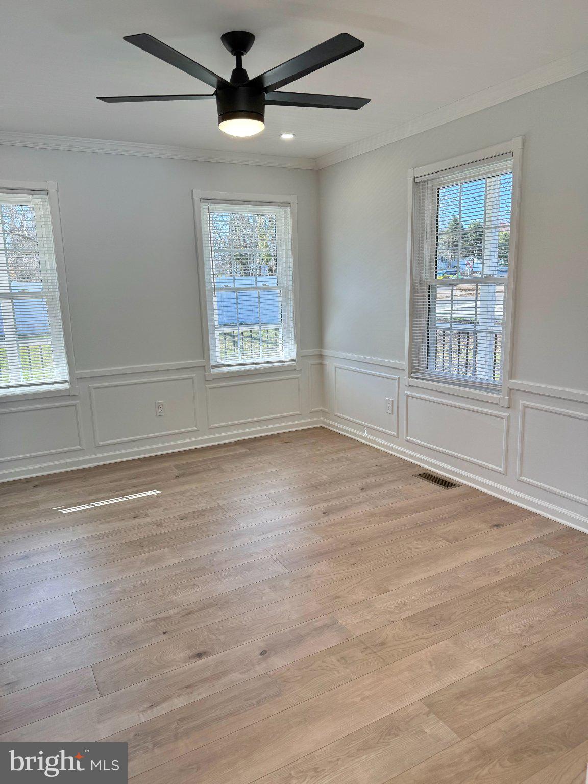 HULMEVILLE TERR - Residential