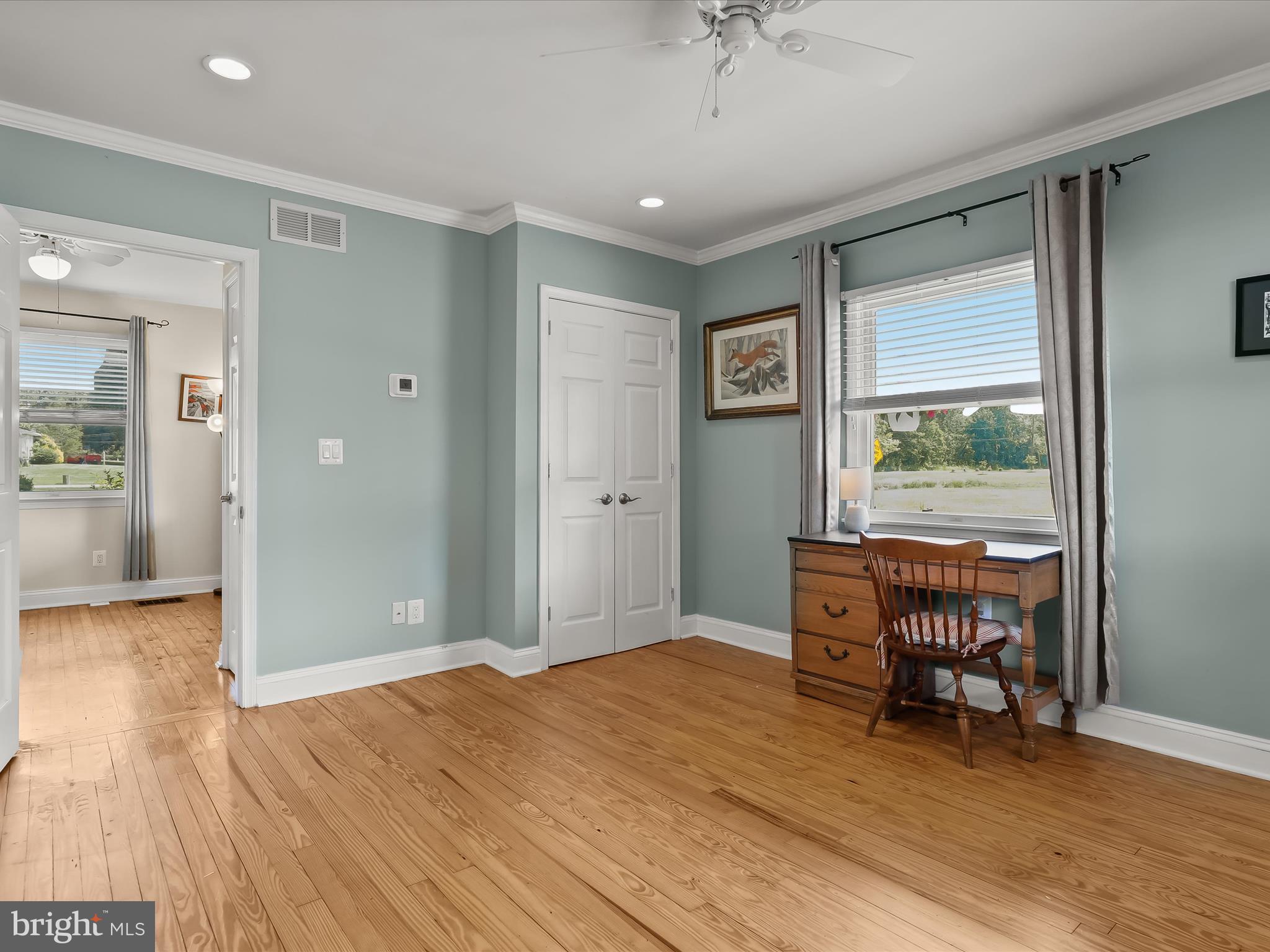 BOWLEYS QUARTERS - Residential