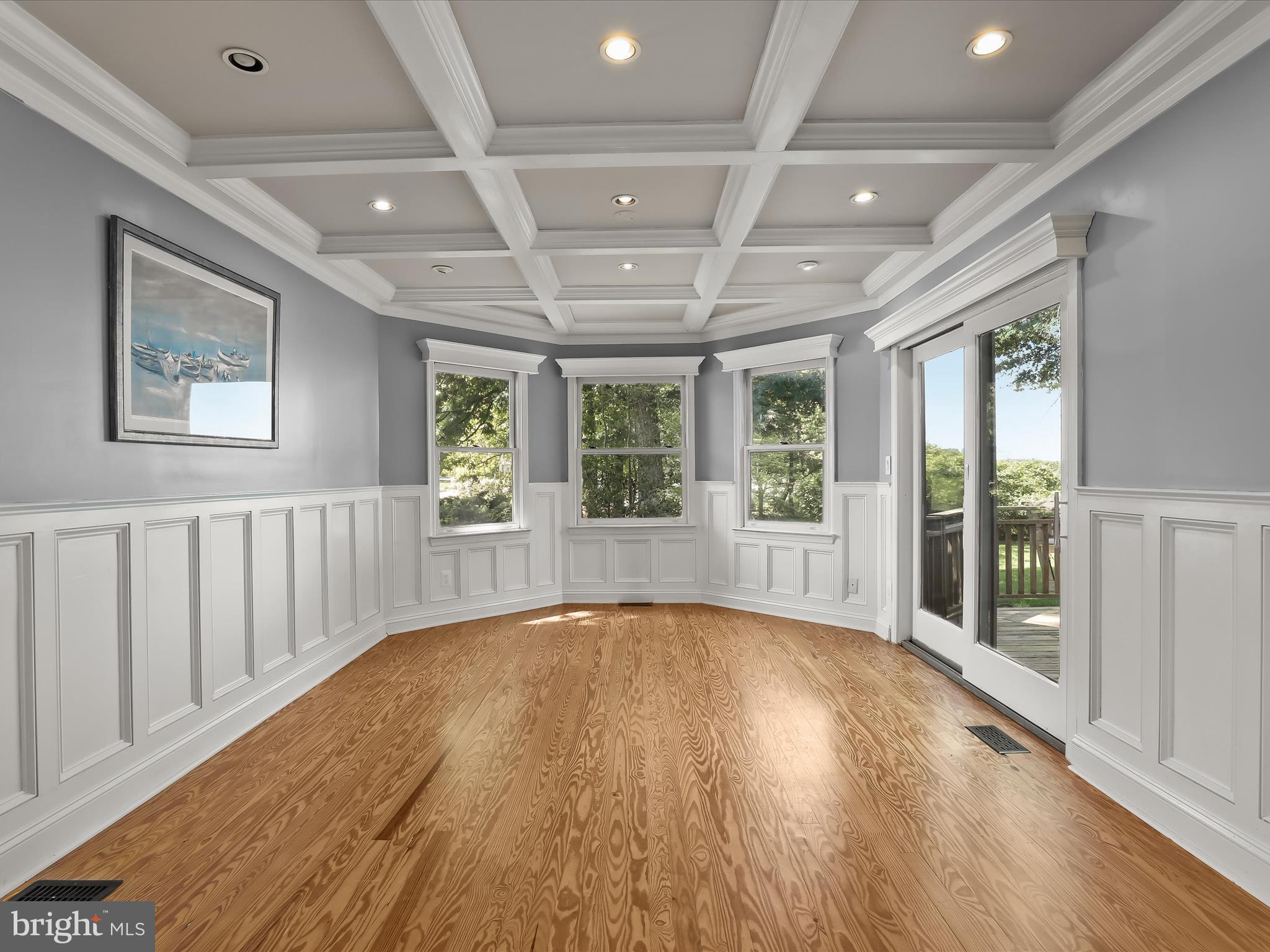 BOWLEYS QUARTERS - Residential